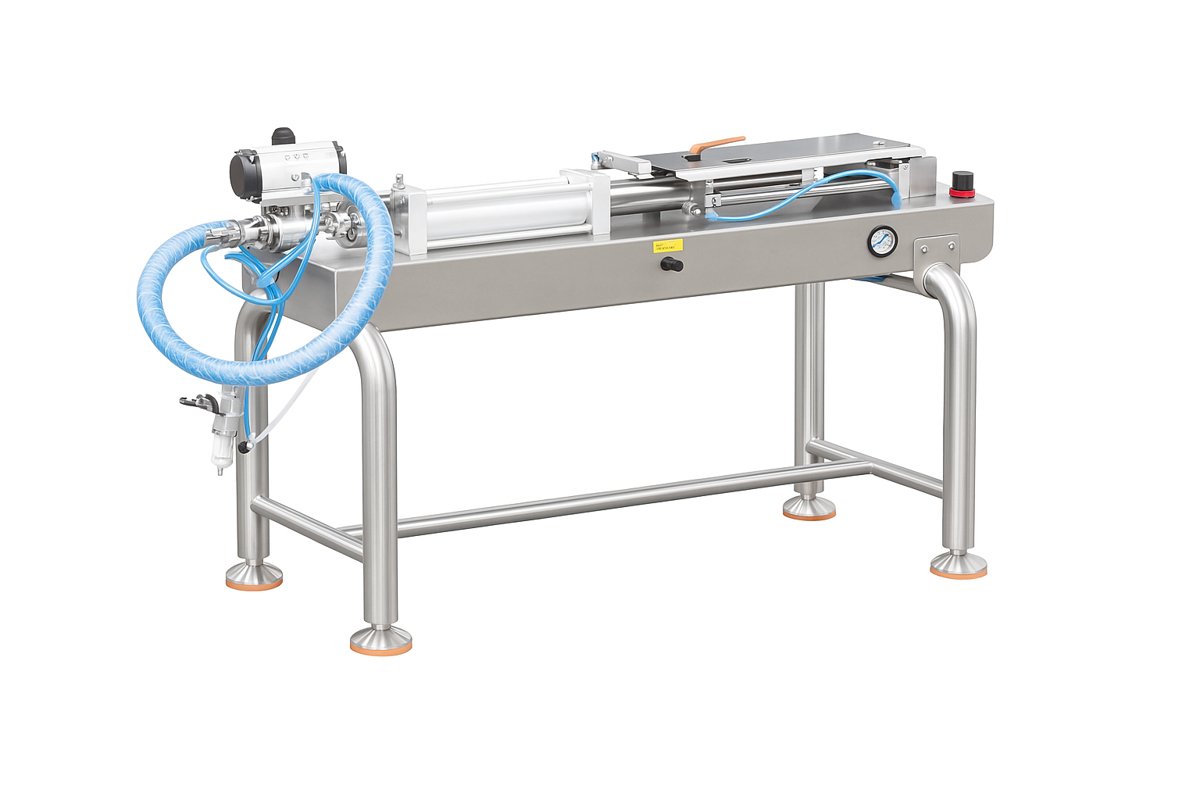 pneumatic liquid filling machine